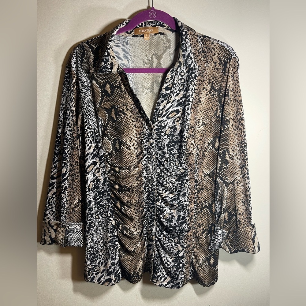 Ellen Tracy 3/4 Sleeve Blouse. Reptile print. Crystal buttons. Cuff sleeve
